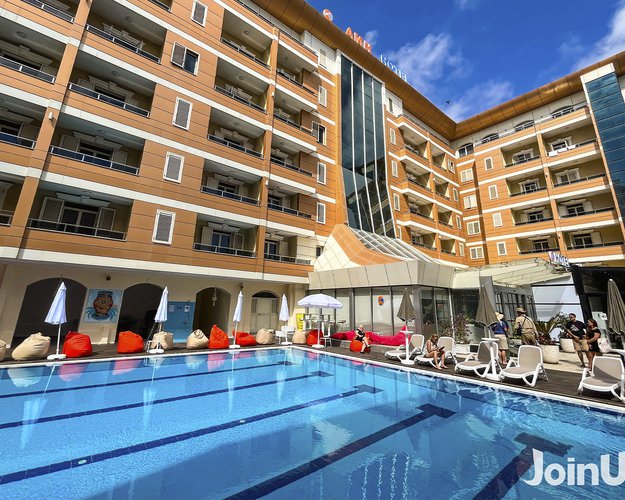 AMH Hotel
