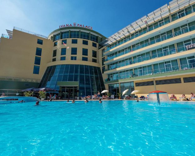 Ivana Palace