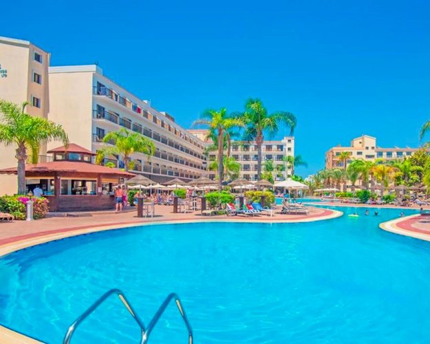 Tsokkos Gardens Hotel